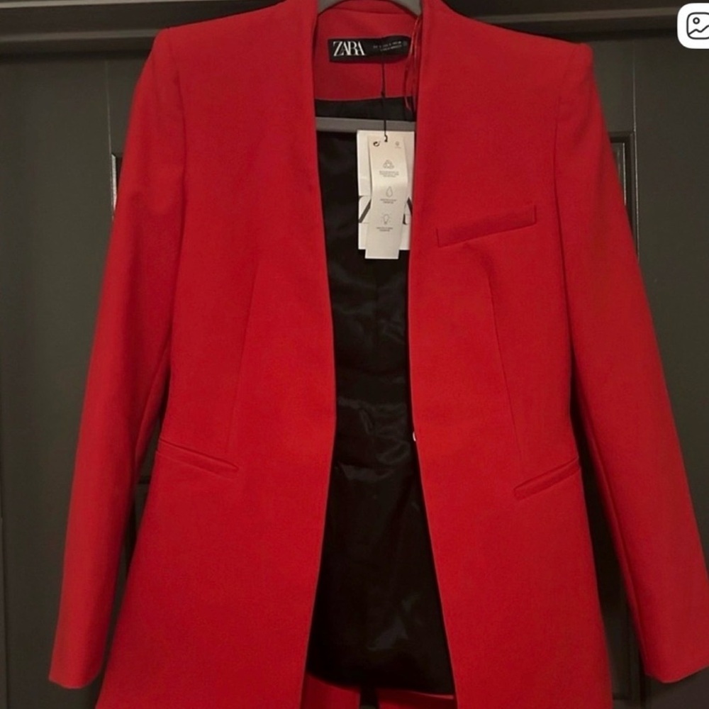 Zara Women's Vibrant Red Suit Jacket